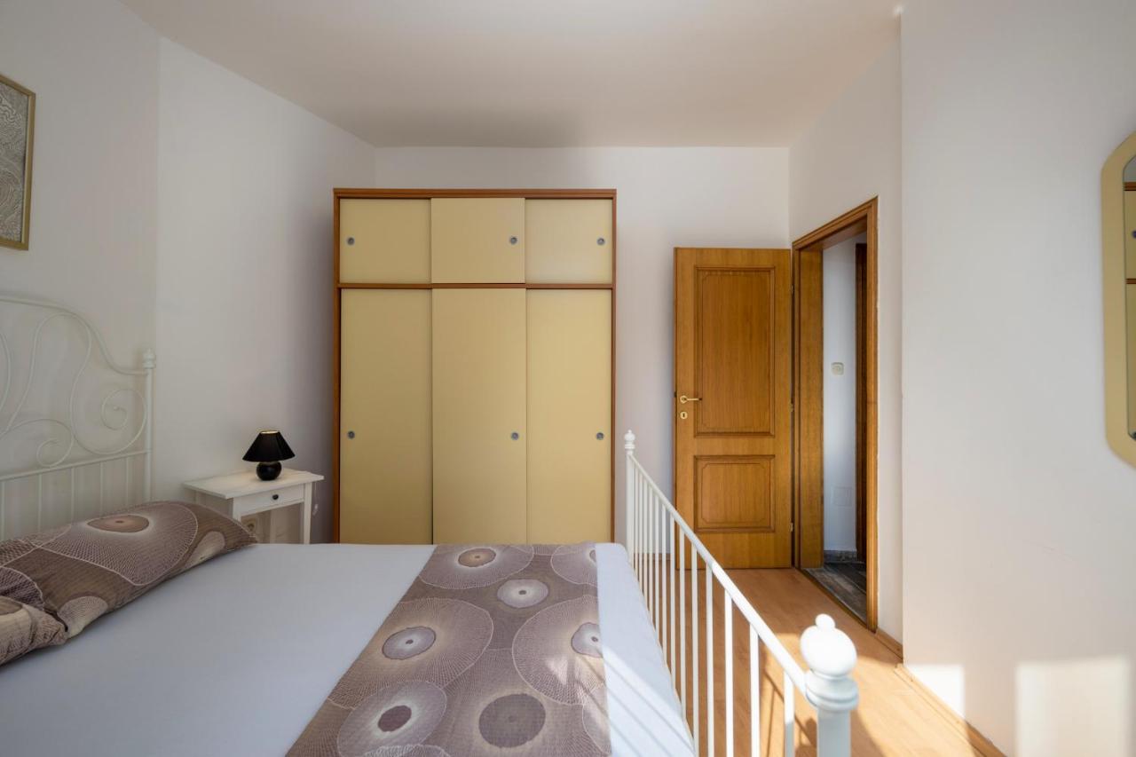 Apartment Sandra Supetarska Draga Ngoại thất bức ảnh